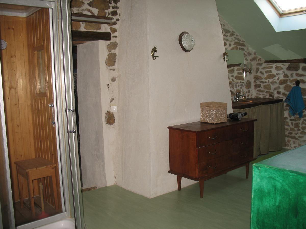 La Croix De Camargue Panzió Oradour-sur-Glane Kültér fotó